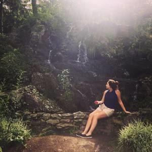 Meet your Posher, Claire